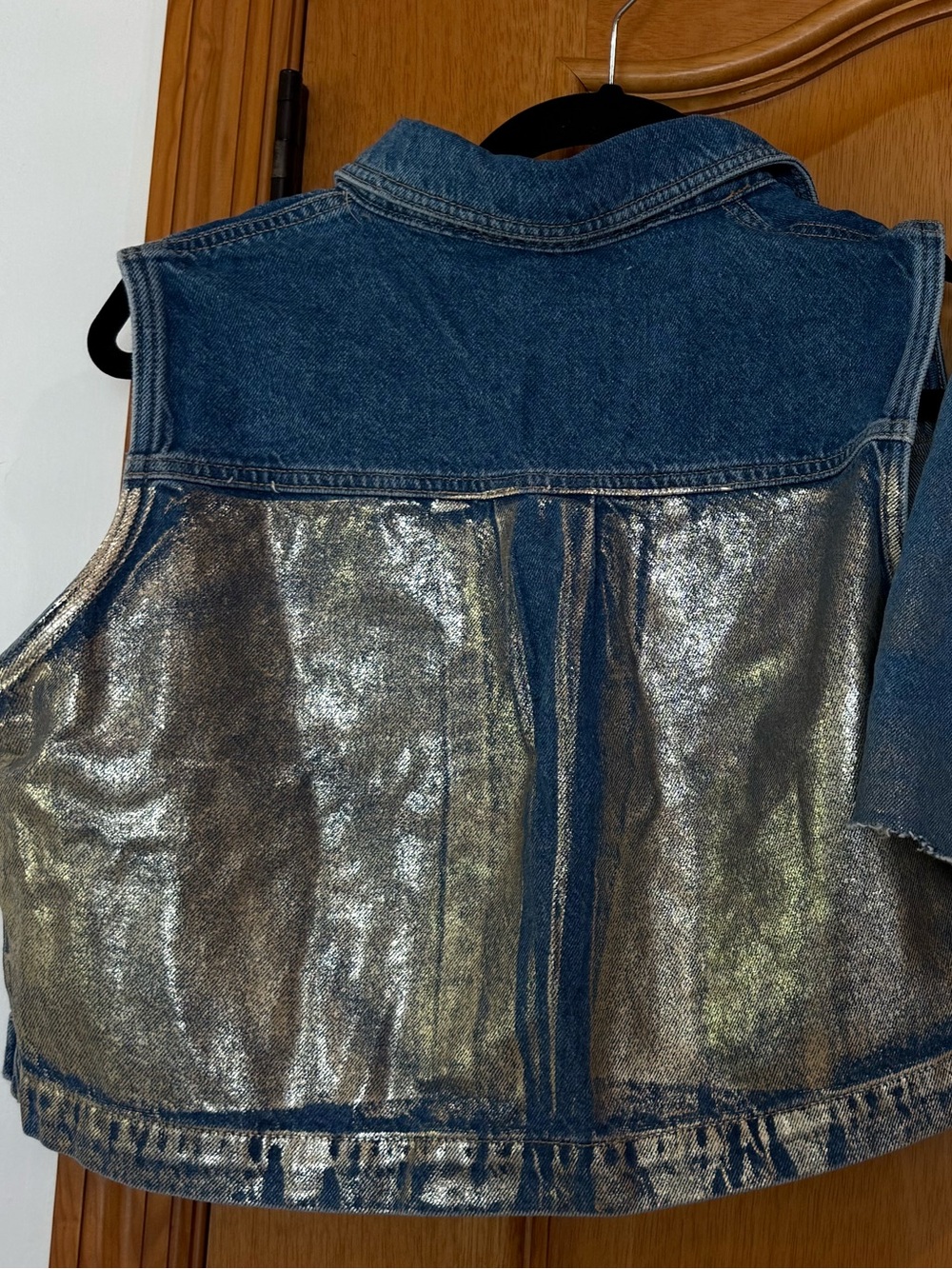Zara Metallic Blue Denim Shorts - Picture 3 of 4